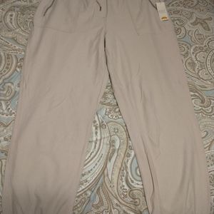 C & C California beige joggers